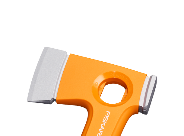 Fiskars X13 turøks Ultralett turøks fra Fiskars 